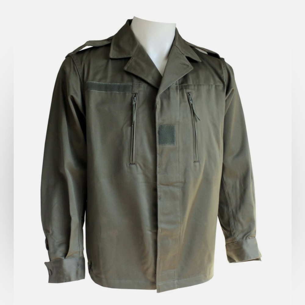 NWOT Designer Etienne Marcel Military Jacket. Size: Medium Color: Olive